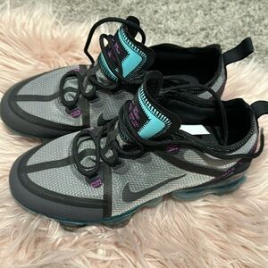 Nike Youth Vapor Max